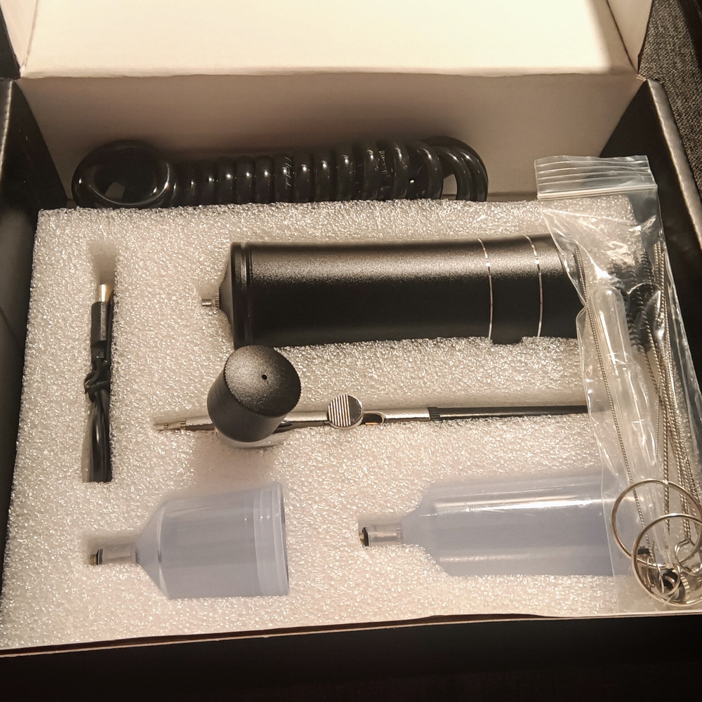 Black and Silver Airbrush Kit